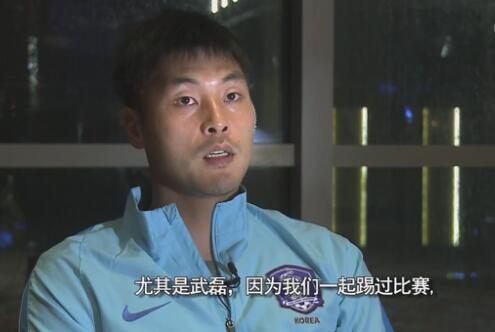 公共汽车里