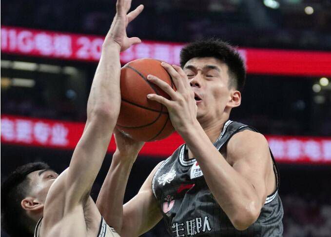 成人深夜福利在线播放不卡