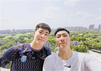 藤白桃羽
